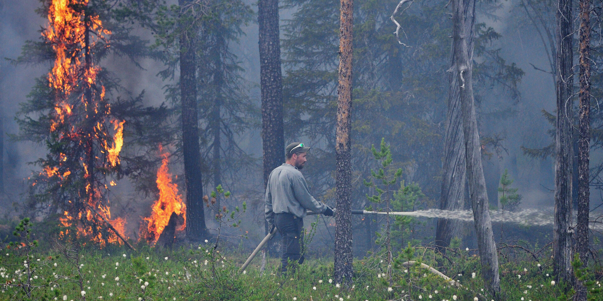 Karsikkovaaran poltto, kuva Ilkka Immonen Metsähallitus (kopio)